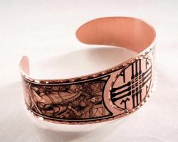 Yeni tasarım Bakır Kelekçe Bilezik , saf bakır bileklik bilezik. Ağzı açık, her bileğe uyar. Kararmaz.Türk Temalı,şaman, kam davulu 6 model