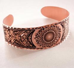 Yeni tasarım Bakır Kelekçe Bilezik , saf bakır bileklik bilezik. Ağzı açık, her bileğe uyar. Kararmaz.5 farklı model