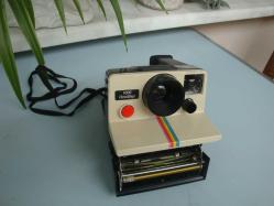 POLAROID LAND CAMERA - 1000 OneStep  ( FOTOĞRAFI ANINDA ÇIKARAN ) KOLEKSİYONLUK  NADİR MODEL FOTOĞRAF MAKİNESİ - Made U. K.
