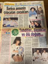 HAFTA SONU GAZETESİ DOĞUM GÜNÜ HEDİYESİ  ( Turkish Newspaper ) - 18 OCAK 1991  - TAM TAKIM 8 SAYFADIR -Ahu Tuğba-Kadir İnanır-Fatma Girik-Nurettin Sözen-Nazo Gelin-Ahu Tuğba-Nil Ünal-Sibel Şimşek-Melike Zobu-Seren Serengil-Meltem Doğanay-Erol Köse-Sami Savaş-Korhan Abay-Bambi-Selin Şen-Özlem Onursal-Hamit Yıldırım-Müjde Ar-Cenk Koray-Müge Oruçkaptan-Fikret Hakan-Zeki Müren-Müşerref Akay-Özlem Onursal-Hamit Yıldırım-Kadir İnanır-Ferdi Tayfur-Fulya Keskin-Saadet Gürses Seks şantajı-Ahu Kadir’i fena harcadı-Ahu’dan popo şov-Haber yorum fısıltı-Cici anne-Antika çift-Yıllar sonra-Pahalı aşk tam gaz-Bambi hedefte-Doktor bey pek ciddi-Hastanelik poz-Seksi konuk-Son durak sinema-Ünlüler buluştu-Seren Serengil’in şıklığı-Korkusuz beraberlik-Cicim ayları bitti-Gözlüklü doping-Yeşilçam’ın TRT’yi eleştirmeye hakkı yok-57’lik çapkın-Eşleri çekiştirme gecesi-Levdi Papatya’yla ikinci koca-Çalışsız saray-Şarkıcı annenin çöpçatan çocukları-Zeki Müren nikah şahidi-Tehditler dayaklar ve ölü doğum-Acı­sız