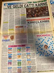 HAFTA SONU GAZETESİ DOĞUM GÜNÜ HEDİYESİ  ( Turkish Newspaper ) - 18 OCAK 1991  - TAM TAKIM 8 SAYFADIR -Ahu Tuğba-Kadir İnanır-Fatma Girik-Nurettin Sözen-Nazo Gelin-Ahu Tuğba-Nil Ünal-Sibel Şimşek-Melike Zobu-Seren Serengil-Meltem Doğanay-Erol Köse-Sami Savaş-Korhan Abay-Bambi-Selin Şen-Özlem Onursal-Hamit Yıldırım-Müjde Ar-Cenk Koray-Müge Oruçkaptan-Fikret Hakan-Zeki Müren-Müşerref Akay-Özlem Onursal-Hamit Yıldırım-Kadir İnanır-Ferdi Tayfur-Fulya Keskin-Saadet Gürses Seks şantajı-Ahu Kadir’i fena harcadı-Ahu’dan popo şov-Haber yorum fısıltı-Cici anne-Antika çift-Yıllar sonra-Pahalı aşk tam gaz-Bambi hedefte-Doktor bey pek ciddi-Hastanelik poz-Seksi konuk-Son durak sinema-Ünlüler buluştu-Seren Serengil’in şıklığı-Korkusuz beraberlik-Cicim ayları bitti-Gözlüklü doping-Yeşilçam’ın TRT’yi eleştirmeye hakkı yok-57’lik çapkın-Eşleri çekiştirme gecesi-Levdi Papatya’yla ikinci koca-Çalışsız saray-Şarkıcı annenin çöpçatan çocukları-Zeki Müren nikah şahidi-Tehditler dayaklar ve ölü doğum-Acı­sız