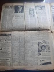 Hürriyet Gazetesi - Turkish Newspaper - 10 Ekim 1960 - Yassıada'dan  ilk fotoğraflar  - Adnan Menderes terliyor ama sıcaktan değil fotoğraf - avukatlar sanıklarla Bugün görüşecek - Celal Bayar dalgın ve düşünceli fotoğraf - Devlet malzeme ofisi umum müdürü Talat Kızılviranoğlu tevkif edemez edildi - Cemal Gürsel pazarı dostlarıyla geçirdi - İstanbul'da bugün bu gece sinema tiyatro programı - Beşiktaş dünkü maçta da Ankaragücü'nü yendi - yüzme yarışmalarında Dün de üç yeni Türkiye rekoru kırıldı - İzmir'de Kasımpaşa izmirspor'u yendi - Vefa 2 Adanademirspor 2 - Onlarla bir yıl yazan Arif Özgen - Adnan Menderes Radyo gazetesinin sözlerini her gün not ettirdi - Marilyn Monroe ile kocası arasında ne var fotoğraf - Yassıada tarihi duruşması önümüzdeki cuma günü saat 9.30'da itibaren başlayacak fotoğraf - Türkçe ezan okuyacak müezzine mani olundu - Beş kulüp basıldı 90 kumarbaz tutuldu - Yassıada resimleri hazineye 298 bin lira gelir kazandırdı - Refik Koraltan kantinde fotoğraf