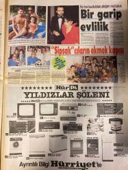 HAFTA SONU GAZETESİ DOĞUM GÜNÜ HEDİYESİ  ( Turkish Newspaper ) - 12 HAZİRAN 1987  - TAM TAKIM 8 SAYFADIR -Basile Zafiropoulos-Hümeyra-Serpil Örümcer-Gül Erdal-Huri Sapan-Asım Ekren-Zuhal Aktan-Aydın Balcı-Ayla Begüm-Füsun Ercüment-Robert Kasel-Nesrin Capa-Etmet Çarkkılıç-Yeşim Koşuklu-Dursun Genç-Mustafa Gerçekler-Özden Gencer-Esin Oflaz-Gazan Özoğul-Ünal Sözen-Atila Koçak-Osman Güneş-Aytuğ Kocak-Filiz Özsoy-Hülya Başar-Tülin Olgaç-Selvin Olgaç-Doğan Sofracıoğlu-Keriman Sofracıoğlu-Emine Yenerkurt-İnci Aşkan-Ferdoğan Aşkan-Avni Aşkan-Hayri Asyon-Gönül Çağla-İlhan Çetin-Seval Türkmen-Hamide Aslan-Hamiyet Kaya Milli mankenlerimizi Yunanistan’da bir sapığa emanet ettiler-Örtbas edilemeyen skandal-Yüzer Otel’de şenlik var-Serpil ve muzır İngilizler-Neşe de mavi mavi-Bodrum’da neşeli geceler-Balcı’ya bal gibi gelin-Vural Arıkan-Mehmet Ali Birand-Mehmet Aslantuğ-Sema Aslan-Melda Kurtoğlu-Ecla Kurtoğlu-Dilek Marsıoğlu-Nuri Alço-Bahadır Balık-Çiğdem Kaynak-Suat Miraboğlu-Esra Arızoğlu-Ayşe Arı