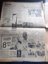 Hürriyet Gazetesi - Turkish Newspaper - 28 Şubat 1960 -  Mübarek Ramazan -Kavgayı Önlemek İçin Meclis Dün 15 Dakika Tatil Edildi - Hadise CHP'den Mustafa Saraç'ın İthamlarına Cevap Veren Sebati Ataman'ın Bir Sözü Üzerine Çıktı - Prenses Margaret Dün Anthony Armstrong ileNişan Yüzüğünü Taktı fotoğraf - Bitlis Muş Bölgesinde Çok Şiddetli Zelzeler - Celal Bayar Tahran'da İki Gün Kalacak - Yabancı Sermaye Yatırımı Hollandalılar Başta Geliyor - İtalya'da Yeni Kabine Solcuların Kuvvetlenmesine Sebep Olacak -  Beni Bırakma Aşk Romanı Yazan Harold Robbins Yazı Dizisi - Fransa Cezaevinde Oynanan Oyun - Carly Chessman'ın İdamını Tehir Eden Vali Güç Durumda - Kalp Aldanmaz Aşk Ve Macera Romanı Çizen Faruk Geç - Ayşe Nana Hadisesi Bir Dava Mevzuu Oldu - Yılların Ardından Yazan Muazzez Tahsin Berkand Yazı Dizisi - Ford Fairlame 500 ve Anglia otomobil Otomobil - Fenerbahçe Adaleti Penaltı Golü İle Yendi fotoğraf-  Futbol Federasyonu Reisi Faik Gökay Dün Bir Beyanat Verdi - Fatoş Çizgi Roman