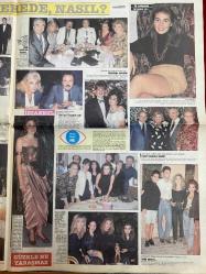 HAFTA SONU EKSTRA GAZETESİ DOĞUM GÜNÜ HEDİYESİ  ( Turkish Newspaper ) - 5 EKİM 1990 - TAM TAKIM 8 SAYFADIR -Hülya Koçyiğit-Perihan Savaş-Mine Ayşen-Sezen Cumhur Önal-Sümer Tilmaç-Kadir Savun-Mahmut Cevher-Süheyl Üneri-Volkan Üneri-Hanzade Akdemir-Albert Rolle-Ayla Bingül-Şeniz Bingül-Rona Yücall-İpek Yücall-Taylan Ebel-Pınar Ebel-Yasemin Akgün-Ceren Eroğlu-Ebru Sever-Esra Acar-Nurşen Belen-Güzin Aynalar-Kamer Şumlu-Gülay Cankat-Elçin Denerli-Ülfet Derneği-Neriman Belen-Dante Arseven-Kadri Polat-Seza Ulutuna-Nurşen Dilek-Amber Ebel-Elif Güleç-Derentoğ-Atalay Budak-Tülin Budak-Özlem Erker-Dil Albayrak-Hakan Kolçak-Alp Nisli-Tolga Güntaş-Göktuğ Kara-Tülin Karakaya-Gizem Beserek-Şebnem Sevil-Esin Sevil-Gamze Tan-Yüksel Kora-Şeyda Bolkaşar-Ayşe Toros-Sevim Dede-Muazzez Baştürk-Nur Eser-Murat Efe-İbrahim Efe-Ayfer Pirinççi-Serra Hoşkul-Nurhan Hoşkul-Aydın Hoşkul-İlhan Başgöz-Aydın Başgöz-Nihat Başgöz-Sinan Bilgin-Esin Bilgin-Birsen Bilgin-Dinçer Bilgin-Nazife Bilgin-Sıla Gütürk-Sayten Bayram