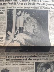 Hürriyet Gazetesi - Turkish Newspaper - 5 Eylül 1958 - kabinedeki değişiklikler dün belli oldu - İlk defa hükümete giren Haluk Şaman devlet vekili oldu - maliye vekili Hasan Polatkan sanayi vekaletine de vekillik edecek - başvekil ablam Menderes Zeynep Kamil Hastanesi'ne ilave olarak yapılan çocuk ve doğum pavyonlarının açılışını yaptı fotoğraf - Eisenhower Kızıl Çin'e sert ihtarda bulundu fotoğraf - Venedik festivali'nde dikkat çeken güzel Lynn Tracey fotoğraf - CHP ekibinin Karadeniz gezisinin dönüşü hadiselerle dolu geçiyor - ekmek çeşnisi yakında tekrar değiştirilecek - Faysal ve Nuri Sait Paşa nasıl öldürüldü Irak ihtilalinin içyüzü yazan Tahsin Öztin fotoğraflar Rüçhan Arıkan Yazı Dizisi - Amerika'nın zenci düşmanlığına güzel bir örnek daha 19 lira uğruna idam edilen Jimmy Wilson fotoğraf - Beşiktaş 2 Adalet 1 fotoğraf - Karagümrük Vefa bugün saat 16.00'da karşılaşıyor - Fenerbahçe ve İstanbulspor kampa giriyor - atletizmde Varşova Londra'yı 83 72 yendi - Fenerbahçe kombine bilet