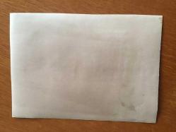 ATATÜRK'ÜN 100'ÜNCÜ DOĞUM YILI NEDENİYLE HAZIRLANAN ''100. YILDA GENÇLİK İLE SOHBET'' DİZİSİNDE KONUKLARDAN KARİKATÜRİST RÜŞTÜ ERATA'NIN ÇEKİLMİŞ ORİJİNAL AJANS-BASIN FOTOĞRAFI - 21 x 15 cm EBADINDA - HAZİRAN 1981