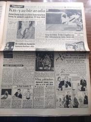 Hürriyet Gazetesi - Turkish Newspaper - 24 aralık 1955 - Cumhuriyet Halk Partisi Hürriyetçiler uğruna Cumhuriyetçi Millet Partisi ile dostluğu bozuyor - öğretmenler hindiyi kaybetti fotoğraf - Celal Bayar'ın Ürdün beyanatı - Dr Mükerrem Sarol meclis tahkikatı açılmasını istiyor - Ekrem Hayri Üstündağ bugün geliyor - Yaşar Doğu ekmek yemeye başladı fotoğraf - Makarios'un 9 yaşında olan yeğeni polislere taşla saldırdı - İmam Hatip okulunda Atatürk köşesi - Şişe suları 10 kuruştan 15'e yükseldi - Dostoyevski'nin kumarbazı gibi biri mahkeme başkatibi kumarın kurbanı oldu - Galata köprüsü'nün tarafında Migros kuruldu  fotoğraf - Hitler'i ben yaktım yazan Heinze Linge Yazı Dizisi - Neriman Köksal puro tuvalet sabunu kullanıyor - Edison ampul - Sabite Tur Gönül Yazar Cağaloğlu lokalinde - Müzeyyen Senar bebek bahçesinde - pazar günü Fransa B takımıyla karşılaşacak olan Türk milli futbol takımı Paris'te idman yaptı fotoğraf - Fenerbahçe Beşiktaş maçını Zülbahar Sağnak idare edecek