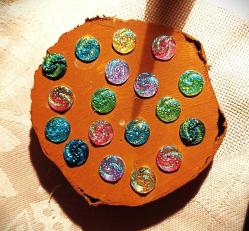 MAGNET AHŞAP EL İŞİ MANTRALAR SÜSLÜ YANAR DÖNER