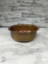 Antika Göbek Çiçek Kabartmalı Pirinç Hamam Tası