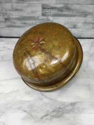 Antika Göbek Çiçek Kabartmalı Pirinç Hamam Tası