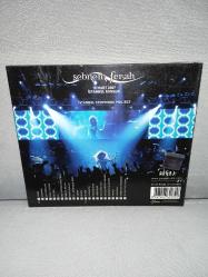 BOŞ cd kutusu Şebnem Ferah 10 Mart 2007 İstanbul Konseri. Orijinal. Kitapçık mevcut ve tertemiz. Cd leri YOK. Digipack fotoğraflarda görüldüğü gibi 10 üzerinden 9