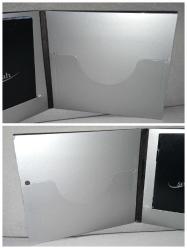 BOŞ cd kutusu Şebnem Ferah 10 Mart 2007 İstanbul Konseri. Orijinal. Kitapçık mevcut ve tertemiz. Cd leri YOK. Digipack fotoğraflarda görüldüğü gibi 10 üzerinden 9