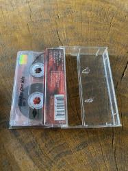 NUMBER ONE HITS VOL.1 - KASET