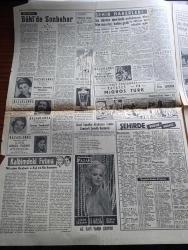 Hürriyet Gazetesi - Turkish Newspaper - 30 Kasım 1957 - Kıbrıs ve Türk İngiliz dostluğu - vatandaş zeytinyağı bol telaşı lüzum yok 2 kiloluk kutular 9 lira ilanı - Zirai kazançlardan bu sene vergi alınması muhtemel - güle güle istanbullular Dün yeni Elçi Fahrettin Kerim Gökay'ı isviçre'ye uğurladılar fotoğraf - Türkçe tangolar bestekarı Necip Celal dün vefat etti - Eisenhower istirahat için çiftliğine çekildi - Perihan Altındağ Sözeri Hamiyet Yüceses Sevim Tanürek Gönül Yazar Kazablanka'da - Migros Türk - Ava Gardner nihayet evleniyor mu fotoğraf - Fransız hükümeti cezayir'de ateş kesilmesini şart koştu - benim olacaksın çizen Faruk Geç - Zeki Müren'in okuduğu Geceler plağı çıkmıştır - milli takımımızı Dün Ankara'ya uğurladık fotoğraf - Sekiz aralıkta Ankara'da karşılaşacağımız Belçika Milli Takımı kadrosu tenkit ediliyor - Fenerbahçe Beykoz saat 14.00'da karşılaşıyor - Futbol Federasyonu reisi kim olacak - Real Madrid Avrupa kupası'nda 6-0 Galip - Kral Murşil'in hazinesi karikatür