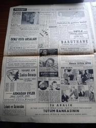 Hürriyet Gazetesi - Turkish Newspaper - 30 Kasım 1957 - Kıbrıs ve Türk İngiliz dostluğu - vatandaş zeytinyağı bol telaşı lüzum yok 2 kiloluk kutular 9 lira ilanı - Zirai kazançlardan bu sene vergi alınması muhtemel - güle güle istanbullular Dün yeni Elçi Fahrettin Kerim Gökay'ı isviçre'ye uğurladılar fotoğraf - Türkçe tangolar bestekarı Necip Celal dün vefat etti - Eisenhower istirahat için çiftliğine çekildi - Perihan Altındağ Sözeri Hamiyet Yüceses Sevim Tanürek Gönül Yazar Kazablanka'da - Migros Türk - Ava Gardner nihayet evleniyor mu fotoğraf - Fransız hükümeti cezayir'de ateş kesilmesini şart koştu - benim olacaksın çizen Faruk Geç - Zeki Müren'in okuduğu Geceler plağı çıkmıştır - milli takımımızı Dün Ankara'ya uğurladık fotoğraf - Sekiz aralıkta Ankara'da karşılaşacağımız Belçika Milli Takımı kadrosu tenkit ediliyor - Fenerbahçe Beykoz saat 14.00'da karşılaşıyor - Futbol Federasyonu reisi kim olacak - Real Madrid Avrupa kupası'nda 6-0 Galip - Kral Murşil'in hazinesi karikatür