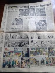 Hürriyet Gazetesi - Turkish Newspaper - 30 Kasım 1957 - Kıbrıs ve Türk İngiliz dostluğu - vatandaş zeytinyağı bol telaşı lüzum yok 2 kiloluk kutular 9 lira ilanı - Zirai kazançlardan bu sene vergi alınması muhtemel - güle güle istanbullular Dün yeni Elçi Fahrettin Kerim Gökay'ı isviçre'ye uğurladılar fotoğraf - Türkçe tangolar bestekarı Necip Celal dün vefat etti - Eisenhower istirahat için çiftliğine çekildi - Perihan Altındağ Sözeri Hamiyet Yüceses Sevim Tanürek Gönül Yazar Kazablanka'da - Migros Türk - Ava Gardner nihayet evleniyor mu fotoğraf - Fransız hükümeti cezayir'de ateş kesilmesini şart koştu - benim olacaksın çizen Faruk Geç - Zeki Müren'in okuduğu Geceler plağı çıkmıştır - milli takımımızı Dün Ankara'ya uğurladık fotoğraf - Sekiz aralıkta Ankara'da karşılaşacağımız Belçika Milli Takımı kadrosu tenkit ediliyor - Fenerbahçe Beykoz saat 14.00'da karşılaşıyor - Futbol Federasyonu reisi kim olacak - Real Madrid Avrupa kupası'nda 6-0 Galip - Kral Murşil'in hazinesi karikatür