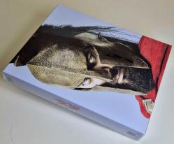 300 EXCLUSIVE SPECIAL COLLECTIBLE PACK Versiyonu