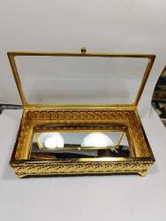ÇY11-----ALTIN RENGİ METAL ÇERÇEVE AYNALI CAM KUTU