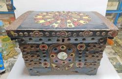 ANTİKA  AYNA DEKORLU KÜÇÜK BOY SANDIK