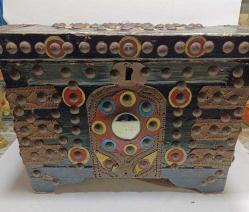 ANTİKA  AYNA DEKORLU KÜÇÜK BOY SANDIK