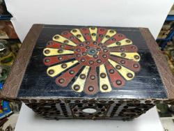 ANTİKA  AYNA DEKORLU KÜÇÜK BOY SANDIK