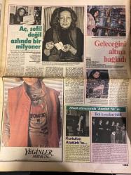 ŞEY HAFTALIK MAGAZİN GAZETESİ DOĞUM GÜNÜ HEDİYESİ  ( Turkish Newspaper ) - 17 ŞUBAT 1981 - TAM TAKIM 10 SAYFADIR -Fatma Girik-Memduh Ün-Sevda-Gökben-Kaya Mutlu-Yaşar Ekinci-Aytan Öncer-Yüksel Uzel-Suna Yıldızoğlu-Zerrin Özer-Nesrin Topkapı-Ümit Tokcan-Necla Nazir-Samime Sanay-Serbülent Sultan-Hülya Koçyiğit-Cemile Kutgün-Gönül Karaca-İzzet Altınmeşe-Hüner Coşkuner-Zuhal Tanyol-Nihal Koknar-Tülay Karaca-Gaye Artun-Leman Sam-Savaş Sökmen-Yalın Soylu-Atilla Yelken-Semra Ersoylu-Defne Yalnız-Bilgen Bengü-Lemi-Ertaç Ünsal-Nurhan Ergin-Funda-Fatos-Duygu-Perihan Sözmen-Mürşide Güngör-Emine Tan-Ayla Feryal-Mediha Şen-Aygören Özmen-Safiye Ferah-Akın Uğurlu-Mine Yalaz-Gülistan Sayın-Zehra Ferhan-Şakir Öner-Gülay Amap-Ünya Aykunoğlu-Ayşe Çakar-Tülay Karaağaç-Şenay Bayram-Zuhal Yorgancıoğlu -Necla Nazır-Çetin Alp-Yüksel Uzel-Zerrin Egeliler-Bülent Kınay-Yıldız Kaplan-Cahide Sonku-Parhan Soyer-Nebahat Çehre-Zerrin Özer-Helena Rubinstein-Tayyar Öztaş-Gönül Yazar-Yavuz Selekman-Savaş Yerli-Turgut Öza