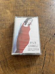 AYLİN LİVANELİ - AYLİN LİVANELİ SÖYLÜYOR - KASET (JELATİNİNDE)