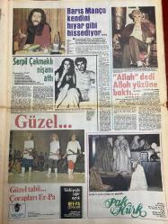 ŞEY HAFTALIK MAGAZİN GAZETESİ DOĞUM GÜNÜ HEDİYESİ  ( Turkish Newspaper ) - 9 KASIM 1981 - TAM TAKIM 12 SAYFADIR -Kadir İnanır-Canan Yaka-Hatice İnanır-Mualla Özbek-Banu Alkan-Gülden Tuncer-Ümit Besen-Gönül Yazar-Nazan Şoray-Hüseyin Peyda-Biricik-Nigar Uluerer-Adnan Pekak-Akın Uğurlu-Nazan Berk-İsmail Badilli-Sevim Emre-Tanju Okan-Sermin Can-Selma Güneri-Ferdi Özbeğen-Yasemin Kutsi-Coşkun Erdem-Barış Manço-Serpil Çakmaklı-Musa Gönenç-Gülden Karaböcek-Gülden Çelik-Hüner Coşkuner-Nuri Sesigüzel-Zati Sungur-Ruza Özlügüner Kadir İnanır Canan Yaka evliliği suya mı düştü-Nikahı iki kadın engelliyor-Oğlumun kararına güveniyorum-Ne anadan ne yardan-Kadir’i çok seviyorum amma-Söyleyin benden güzeli var mı-Banu Alkan pamuk prensesin üvey annesini de geçti-Hizmette sınır yoktur-Yaşam sigortalılar büyüyor-Yasemin Kutsi aslını unuttu-Allahım gönlüme göre bir kız-Coşkun Erdem 25. sanat yılını kutluyor-Barış Manço kendini hıyar gibi hissediyor-Serpil Çakmaklı nişanı attı-Allah dedi Allah yüzüne baktı-
