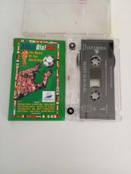 France 98 FIFA World Cup , Fransa 98 Dünya Kupası Müzikleri , Kaset 1998 Avrupa Baskı Allez! Ola! Olé!