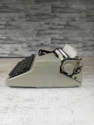 Muazzam Çantalı Facit Daktilo