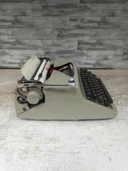 Muazzam Çantalı Facit Daktilo