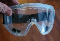 LOT.6 » Deniz Gözlüğü Dalış Maskesi. En ucuzu 900 lira.