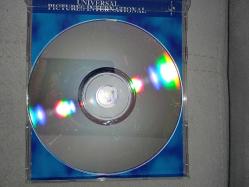 Vcd Barbie Adalar Prensesi. Orijinal. Universal / TİGLON. Türkçe dublaj. 2 Disk. Çalışmasını etkilemeyen çizikler var. Sorunsuz çalışıyor. koleksiyonluk