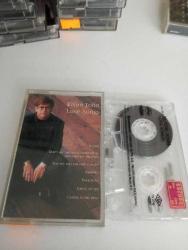 ELTON JOHN - LOVE SONGS - KASET