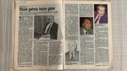 2000 İKİBİN’E DOĞRU AKTÜALİTE DERGİSİ – SAYI 27 – 26 HAZİRAN 1988 – 64 SAYFA EVREN-URUG ÇELİŞMESİNİN KÖKENİ – BÖLGELER, LİDERLER, İSİMLER – MAFYANIN ÜLKÜCÜ MANGALARI – SİLAHLI GÖSTERİLER – MHP’LİLERİN YARGIYLA İMTİHANI – SİYASİ ŞİDDETİN YENİ YÜZÜ – ANAP’TA KOLTUK SAVAŞI – SİYASİ PARTİLERDE KADRO KAYMASI – SİYASİ PARTİLERDE İÇ ÇEKİŞME – SİYASİ PARTİLERDE İSTİFA DALGASI – SİYASİ PARTİLERDE YENİ İTTİFAKLAR – SİYASİ PARTİLERDE YENİ STRATEJİLER – SİYASİ PARTİLERDE YENİ YÜZLER – SİYASİ PARTİLERDE YENİ HEDEFLER – SİYASİ PARTİLERDE YENİ DİL - DOĞU PERİNÇEK – NAZIM HİKMET – CEMAL SÜREYA – NECATİ CUMALI – SEMİH POROY – SONER YALÇIN – TURGUT ÖZAL – KENAN EVREN – ADNAN URUG – ERDOĞAN BOZOK – HÜSEYİN BÜLBÜL – HALİL BERKTAY – SERHAN BOLLUK – NEYYİR KALAYCIOĞLU – SÜLEY PERİNÇEK – ASAF GÜVEN AKSEL – ROZERİN DOĞAN – ALİ KARŞILAYAN – DENİZ KAVUKÇUOĞLU – TUNCA ARSLAN – GÜLDEN AYDIN – SEVİL BASTÜRK – ASUMAN BAYRAK – AYŞE BENGİ – TÜRKAN DEMİR – TAKİ DOĞAN – SABİHA ERDEM – KAMİL ERDOĞDU – ALİ HASDEMİR – HÜR