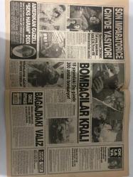 BUGÜN 2 GAZETESİ - 29 MAYIS 1991 - TAM TAKIM 8 SAYFADIR - Enver Seviş-Muazzez Katran-Şaban-Aşk ve Ölüm-Eski nişanlısını vuran Üniversiteli genç okul bahçesinde intihar etti-Talihsiz genç ayrıldığı nişanlısına 3 aydır barışma teklifi ediyordu-Güzel Ayrılın-Mucize-Herkes şaşkın-Dünyada böyle bir şey ne görüldü ne duyuldu-3 bin 500 metreden düşen paraşütçü kadın ölmedi-Havadayken paraşütü açılmayan Jil bir bataklığın içine düştü-Ünlü aktörün son günleri-Göğüsleri yüzünden boşandı-Mahkemede hakime ateş püskürdü tahliye oldu-En değerli tatil hediyesi-Son İmparatoriçe Çin’de yaşıyor-Amerikan güzeli seks haram dedi-Bombacıların kralı-Bagajdaki valiz-Gözlüğe son-Top nerede bulun kazanın-Yeni mallar ilginç buluşlar-Buzluk-Gerçek zayıflatma uzmanını açıklıyoruz-Kylie Minogue-Gülmece güldürmece-Dilencilerin son numarası-Hem paramızı alıyorlar hem dalga geçiyorlar-