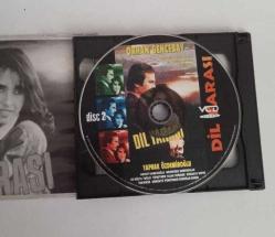 VCD DİL YARASI. ORHAN GENCEBAY - YAPRAK ÖZDEMİROĞLU. ORİJİNAL. 2 DİSK. İYİ DURUMDA. SORUNSUZ ÇALIŞIYOR. KOLEKSİYONLUK