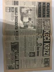 BUGÜN 2 GAZETESİ - 30 MAYIS 1991 - TAM TAKIM 8 SAYFADIR -Muzaffer Tezel-Ufuk Türkyılmaz-Mehmet Kalay-Havva Kalay-Necati Kul-Medyum Memiş-Mesut Yılmaz-Bülent Ecevit-Semra Özal-Şükrü Özer-Mustafa Yılmaz-İlhami Tekin-Hülya Şimşek-Yılmaz Korkmaz-Nazlı Uğur-Vampir Damat-Dursun-Çılgın Polis-Kiraya 50 bin lira zam yapan evsahibini öldürdü-Beylik tabancasını çeken çılgın polis 3 kişiyi de ağır yaraladı-Beylik tabancanızı suçluya çevirin-Kehanet-Medyum Memiş sihirli suda geleceği gördü-6 yaşındaki kıza bekaret testi-Polis şefi komşu kadına pencereden cop gösterdi-14 yaşında tecavüze uğradı-Keçi Krizi-Keçiye tecavüz gerginliği-Keçi davası-Ölüye keman konseri-Namlu ensemdeydi-Çifte Bela-Çocuğunuza aşırı ilgi göstermeyin-Top kazanan talihli okurumuzu açıklıyoruz-Gülmece Güldürmece-Bizim Bakkal-Suat Yalaz-Mustafa Eremektar-Peppino Don-En ilgi