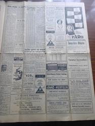 Hürriyet Gazetesi - Turkish Newspaper - 16 Ocak 1961 - yeni partiler başsız kalan Demokrat Partililere kur yapıyorlar - Fahrettin Kerim Gökay siyasi faaliyet için partilerin olgunlaşmasını ve gelişmesini bekleyecek - sosyal imkanlar ve grev hakkı - eğitim Savaşı'nda yeni bir adım genç analarla ak saçlı nineler okula gidiyor fotoğraf - Enosisçi Rumlar Kıbrıs'ta kanlı hadiseler çıkardılar - bazı sanayi müesseseleri yeni bir birlik kurdular - gümüş motor fabrikasından Necmettin Erbakan kurulan birlik toplantısında fotoğraf - Turhan Feyzioğlu Başbakan yardımcısı oluyor - Yedi Şimşek filmi küçük emek sinemasında - meşhur armatör Onassis şöhretli Maria Callas için Monte Carlo operasında bir salon yaptırıyor - Elizabeth Taylor'a kleopatra'dan sonra Safo rolü teklif edildi - Türk sinemasının en çok sevilen yıldızı Ahmet Tarık Tekçe turneye çıkıyor fotoğraf - Fenerbahçe Altınordu'yu 4-0 yendi Fotoğraf - Beşiktaş 1 Gençlerbirliği 1 - Atatürk kır koşusunu Şükrü Saban kazandı - Chevrolet ve Opel
