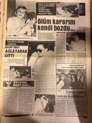 ŞEY HAFTALIK MAGAZİN GAZETESİ DOĞUM GÜNÜ HEDİYESİ  ( Turkish Newspaper ) - 24 OCAK 1983 - TAM TAKIM 12 SAYFADIR -Barış Manço röportajı-Ediz Hun-Türkan Şoray-Helacılık için kolları sıvadılar-Dilber Ay bekaret kemeri-Ümit Besen-İlhan Gündüz-Emine Besen-Seyyal Taner-Ayşe Asalüke-Serpil Barlas-Hülya Sözer-Nil Burak-Namık Engin-Kadir Alşan-Alpay Söyer-Gönül Öner-Muazzez Ersoy-Akın Uğurlu-Zafir Seba-Gülsen Akkaya-Deniz Uğur-Muzaffer Güngör-Samime Sanay-Hülya Avşar-Saadet Gürses-Cüneyt Arkın-Kadir İnanır-Nigar Uluerer-Özlem Onursal-Müjde Ar-Müjdat Gezen-Ayten Erman-Muazzez Abacı-Bülent Ersoy-Yılmaz Güney-Necla Nazır-İbrahim Tatlıses-Tarik Zambara-Düşen Afyon Uçağı-Yasemin Yalçın-Dönecek Köşe Bırakmadı-Batı’yı Bırak Araplara Bak-Bu da Modern Arabesk-Amerika’da Tutuklandı-Kazalar Onu Kovalıyor-Kadir İnanır’ın Bir Kızı Var-Cüneyt Arkın’ın Annesi Öldü-Perhiz Yapanlara Acıyorum-Boşanmanın Mükafatı Öpücük-Ölüm Kararını Kendi Bozdu-Ağlayarak Gitti-Yılmaz Güney Rota mı Değiştiriyor-Döğüşüyorlardı Öpü