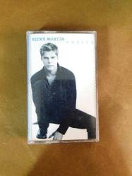 RICKY MARTIN - VUELVE - KASET**