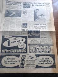Yeni Sabah Gazetesi - Turkish Newspaper - 10 Aralık 1958 - Demokrat Parti grubu Dün alınacak tedbirleri tespit için bir komisyon teşkiline karar verdi - CHP lideri İsmet İnönü bütün meselelerin halledileceğinden eminim dedi fotoğraf - basın kanunu - ses sanatkarlarından Şükran Doruk radyoya dönüyor fotoğraf - Necmi Rıza Ahıskan - insan hakları beyannamesinin 10. Yıldönümü - abbase yazan Sevda Sezer yazı dizisi - tiyatro Enstitüsü kurulacak - 7 numaralı Haliç motoru büyük Bir tehlike atlattı - Rus gizli polis şefi Ivan Serov azledildi - Irak anayasası Türkleri tanımıyor yazan Nermin Neftçi - Muhammed'in torunları yazan Nezihe Araz Yazı Dizisi - Şirin Tülin çizen Bob Gustafson - Giresun'da rakı şarap karaborsa'da - beyoğlu'na 3000 telefon verilecek - 140 talebe başvekil Adnan Menderese telgraf çekti - çekoslavakya maçının kadrosu Dün açıklandı - çekoslavakya ile berabere kalmak büyük başarıdır - Fenerbahçe Karagümrük cumartesi oynuyor - Basri Dirimlili ve Lefter Küçükandonyadis fotoğraf