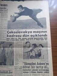 Yeni Sabah Gazetesi - Turkish Newspaper - 10 Aralık 1958 - Demokrat Parti grubu Dün alınacak tedbirleri tespit için bir komisyon teşkiline karar verdi - CHP lideri İsmet İnönü bütün meselelerin halledileceğinden eminim dedi fotoğraf - basın kanunu - ses sanatkarlarından Şükran Doruk radyoya dönüyor fotoğraf - Necmi Rıza Ahıskan - insan hakları beyannamesinin 10. Yıldönümü - abbase yazan Sevda Sezer yazı dizisi - tiyatro Enstitüsü kurulacak - 7 numaralı Haliç motoru büyük Bir tehlike atlattı - Rus gizli polis şefi Ivan Serov azledildi - Irak anayasası Türkleri tanımıyor yazan Nermin Neftçi - Muhammed'in torunları yazan Nezihe Araz Yazı Dizisi - Şirin Tülin çizen Bob Gustafson - Giresun'da rakı şarap karaborsa'da - beyoğlu'na 3000 telefon verilecek - 140 talebe başvekil Adnan Menderese telgraf çekti - çekoslavakya maçının kadrosu Dün açıklandı - çekoslavakya ile berabere kalmak büyük başarıdır - Fenerbahçe Karagümrük cumartesi oynuyor - Basri Dirimlili ve Lefter Küçükandonyadis fotoğraf