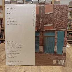 YÜZYÜZEYKEN KONUŞURUZ AKUSTİK TRAVMA PLAK 33 LÜK JELATİNLİ