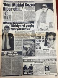 ŞEY HAFTALIK MAGAZİN GAZETESİ DOĞUM GÜNÜ HEDİYESİ  ( Turkish Newspaper ) - 7 ŞUBAT 1983 - TAM TAKIM 12 SAYFADIR -Nigar uluerer röportajı-Mine Koşan-Chamberlain-Saadet gürses-Nükhet Duru-Tarık Akan-Ümit Besen-Gönül Göksel-Muazzez Ersoy-Saadet Gürses-Hüner Coşkuner-Yılmaz Güney-Bülent Ersoy-Müjdat Gezen-Cüneyt Arkın-Mesut Öhnner-Banu Alkan-Turgut Özal-Zerrin Özer-Deniz Uğur-Zafer Sefa-Akın Uğurlu-Hülya Yiğitalp-Dilek Aldo-Ediz Onay-İzzet Öz-Mahmut Ovur-Nazan Şoray-Hülya Süer-Yasemin Kumral-Şakir Üner-Romali Perihan-Semra Lütken-Atilla Simsek-Mine Mater-Parlasenol-Engin Evin-Mine Mutlu-Ayla Algan-Mine Söğüt-Murat Perihan-Ayla Algan  Nükhet Duru vicdan azabı çekiyor-Bu ihtiyar kim?-25 yıl sonra yaşanan dram-Kızım ben senin ciciannenim-Moral vermeye gitmişti kahroldu-Tarık Akan bir saatte yaşlandı-Bir sigara yakmaz mısınız?-Bu kadın başımın belası!-Beni Müjdat Gezen ihbar etti!-Türkiye’yi yanlış tanıyorsunuz-Cüneyt Arkın “dişi bond” yaratıyor-İki elinde 10 alyans-“İnşallah biri gerçek olur”
