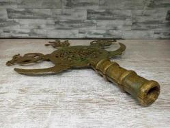 Nadir Muazzam Tekke İşi Bronz Sancak Alemi