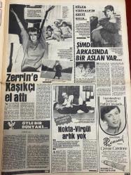 ŞEY HAFTALIK MAGAZİN GAZETESİ DOĞUM GÜNÜ HEDİYESİ  ( Turkish Newspaper ) - 27 HAZİRAN 1983 - TAM TAKIM 12 SAYFADIR -Müjde Ar-İlyas salman-Şerif Sezer-Müşerref Tezcan-İbrahim Tatlıses-Safiye Ayla Röportajı-Necla Nazır - Barış Manço - Müjdat Gezen - Müşerref Tezcan - Yüksel Uzel - Erhan Tunay - Kısmet Kandıralı - Ahu Tuğba - Zeki Müren - Mine Mutlu - Hülya Yiğitalp - Gülsen Akkaya - Faruk Tınaz - Selahattin Alpay - Müjde Ar - Saadet Gürses - Piraye Kuru - Efruz Armalaman - Beyhan Baysal - Hüner Coşkuner - Nilüfer - Mine Koldaş - Engin Evin - Coşkun Demir - Asuman Arsan - Nilgün Ertuğ - Arkan Akkoç - Korkmaz Korovyan - Mustafa Köker - Zerrin - Hülya Sözer - Abdullah Şahin - Enver Demirkan - Nükhet Duru - Muazzez Abacı - Gülşen Bubikoğlu - Zeynep - Ferdi Tayfur - Gülriz Sururi - Edith Piaf - Özgür kadın böyle olur - Artık bana kimse karışamaz - Necla Nazır seks sınırında - Bu ne biçim bağlılık - Barış Manço bir saray kuruyor - Bugün Brut gününüz - 1. İstanbul Moda Haftası - Büyük moda patl