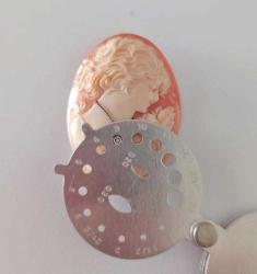 Antika Hakiki Shell Cameo 14 Ayar Beyaz Altın ve Pırlanta  Kolye veya Broş Yapılabilir (1)