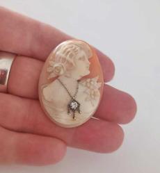 Antika Hakiki Shell Cameo 14 Ayar Beyaz Altın ve Pırlanta  Kolye veya Broş Yapılabilir (2)